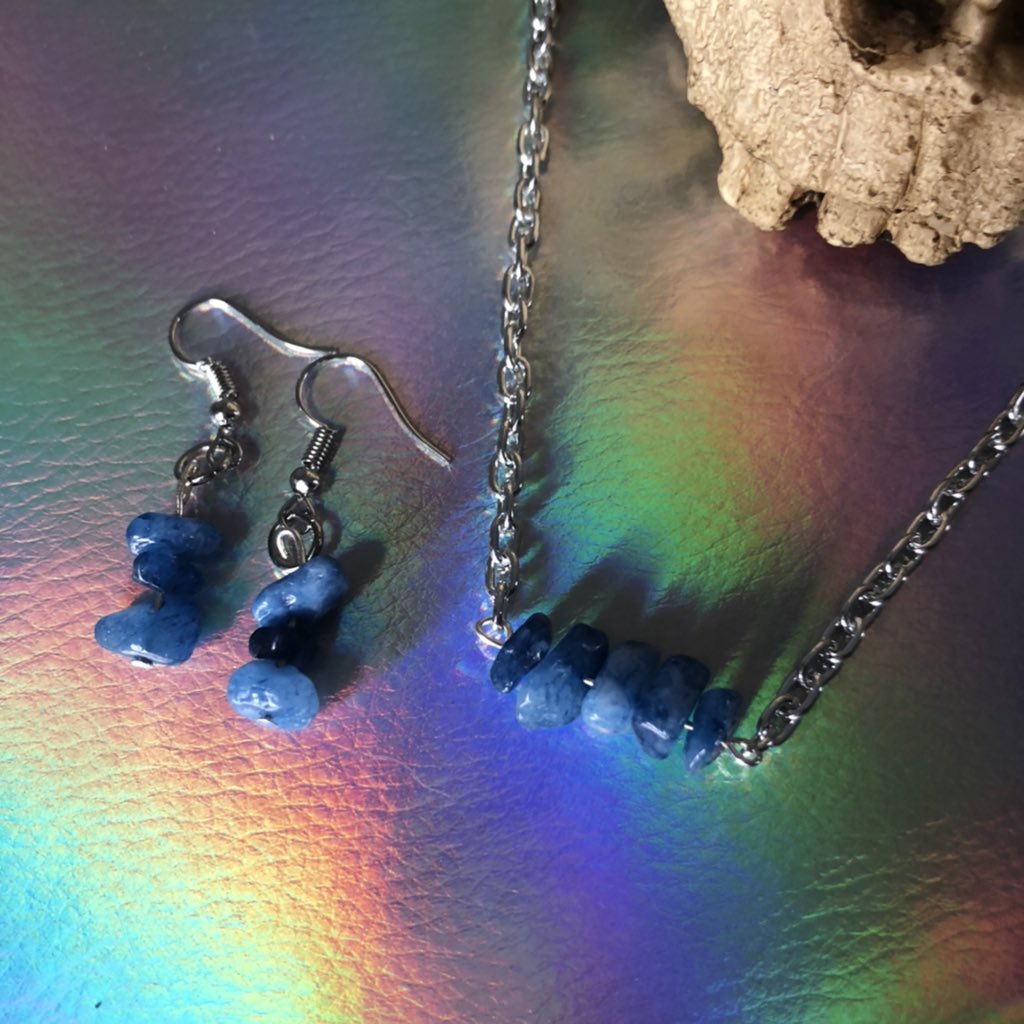 NevermoreJwlry's tweet photo. Happy 4th! Today is the last day of my sale! Use code JULY for 15% off your order!

https://t.co/GXNgDWdcni https://t.co/OuHnugR8Fe