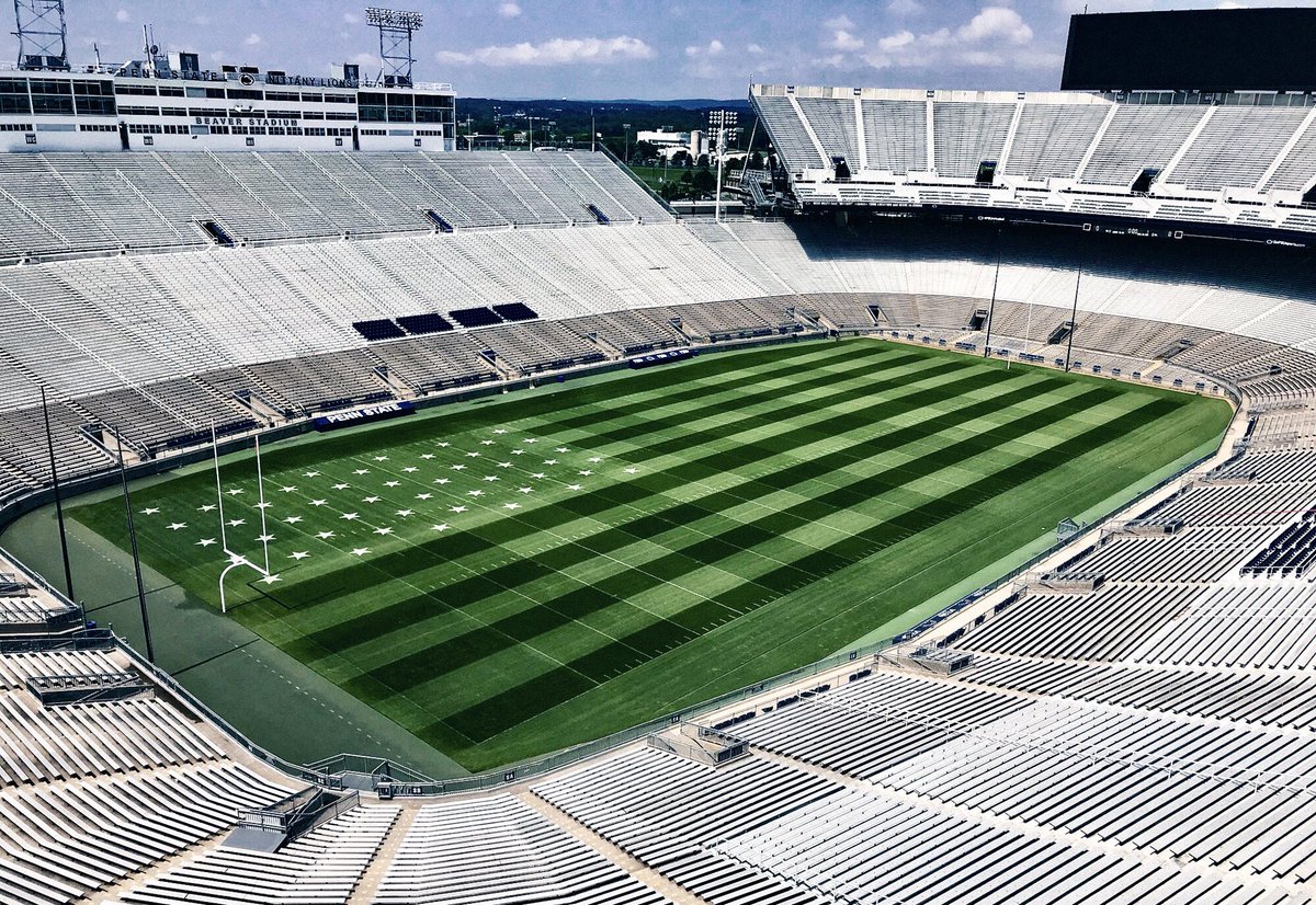 PennStateFball's tweet photo. 🇺🇸🇺🇸🇺🇸 https://t.co/GTgf8Lwr93
