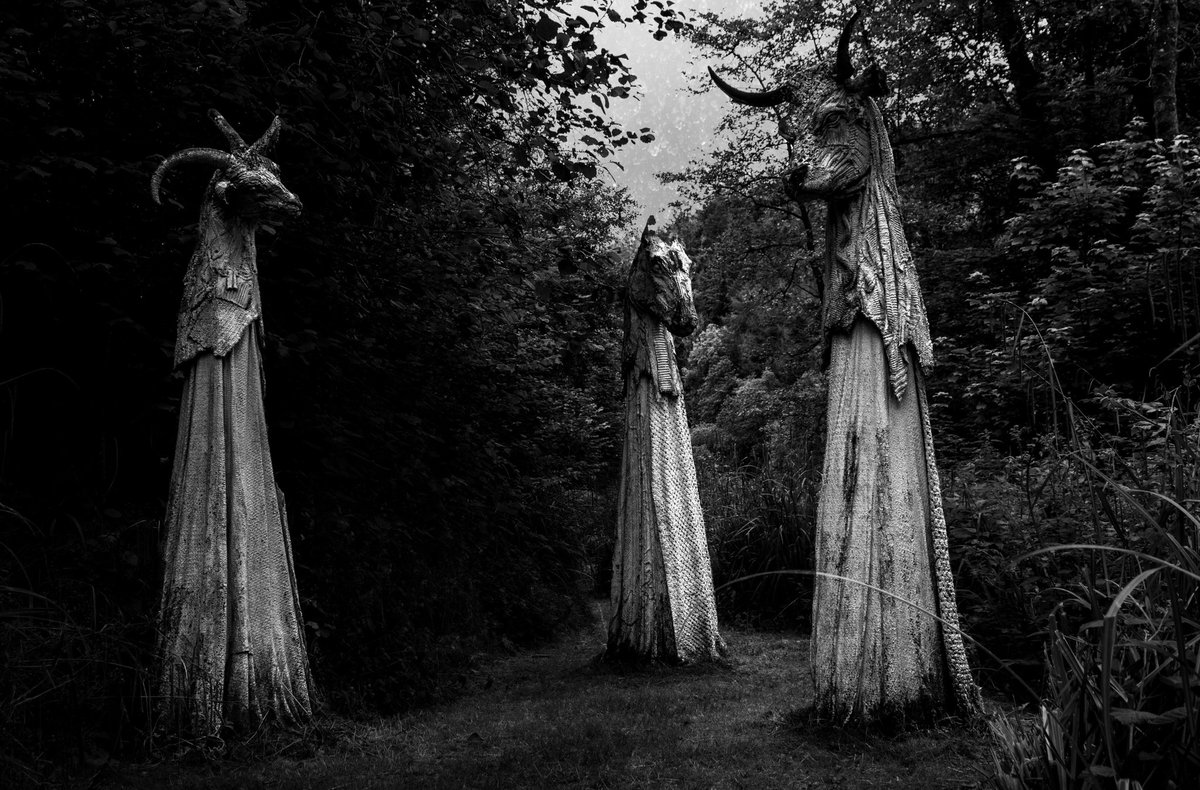 Latest blog.  Should have called it Devon in a Teacup. winterpeachphotography.blogspot.com #photography #devon #visitengland #blogging #travel #art #tourism #broomhillestate