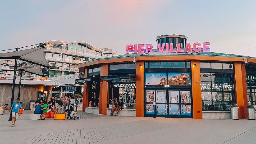 Happy 4th of July from Pier Village!
📸: jessicaadeans