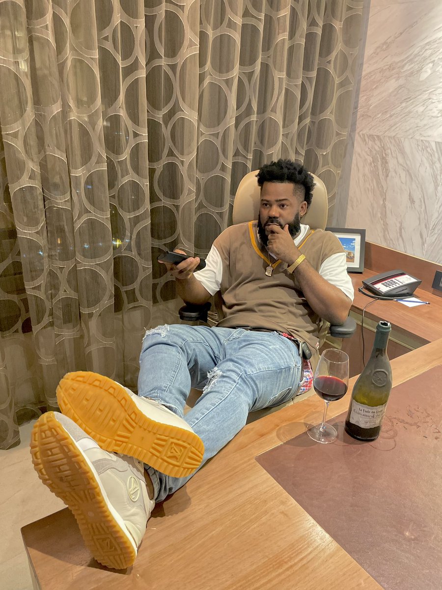 Micflammez's tweet photo. ☠️A G B E T O R   IS   M E C H A N T☠️

#MicEmpire
#PaMoBarEnt
#Akuestar
#lafioledupape https://t.co/g9v6cWxQaO