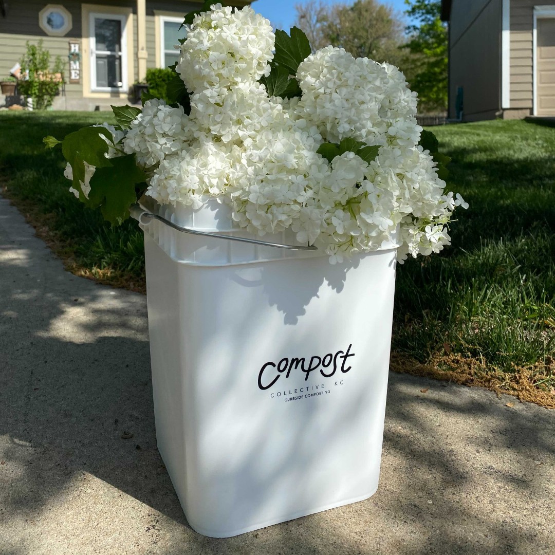 💥Happy 4th of July!
There will be no delay in services this week- pickups as usual. Have a safe and fun holiday! 😀

#composting #cckc #besafeandmakegooddecisions