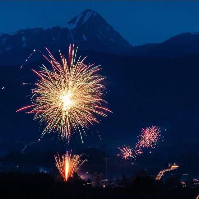 onlyinbozeman's tweet image. Happy Birthday America! 🎆🇺🇸

📸 : @rbabs_rexus

#VisitBozeman #OnlyInBozeman #MTSummer #VisitMT #MontanaMoment #FourthOfJuly #IndependenceDay