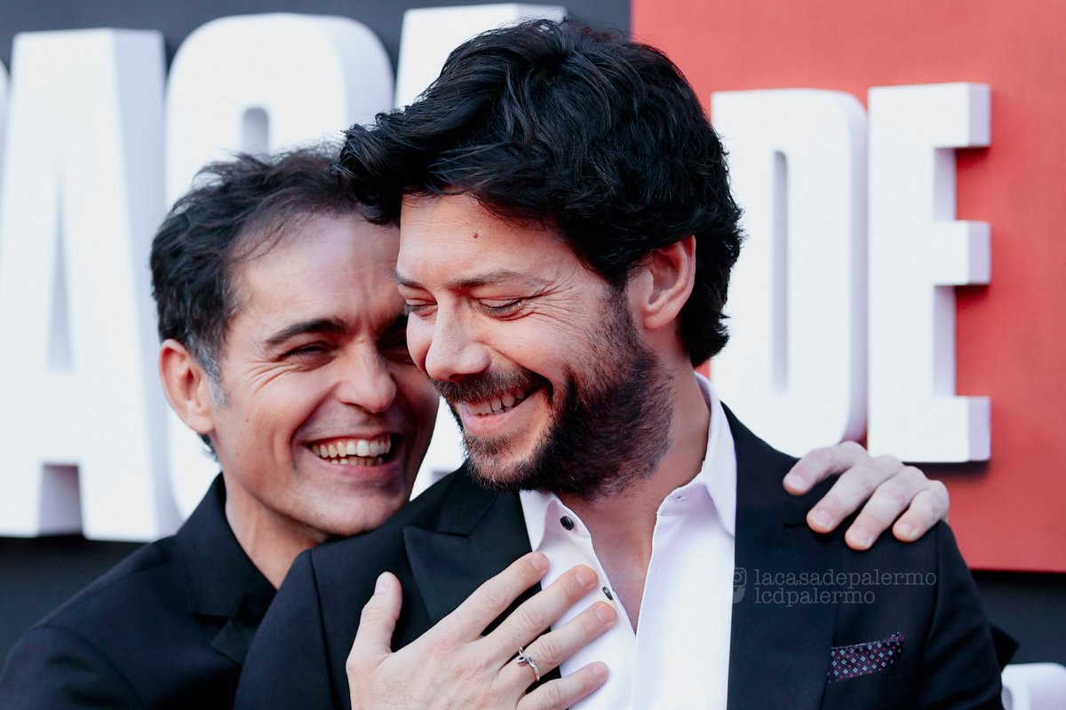 lcdpalermo's tweet photo. bringing these back to the tl because I miss them so much 😭 https://t.co/05jaL2Yi71