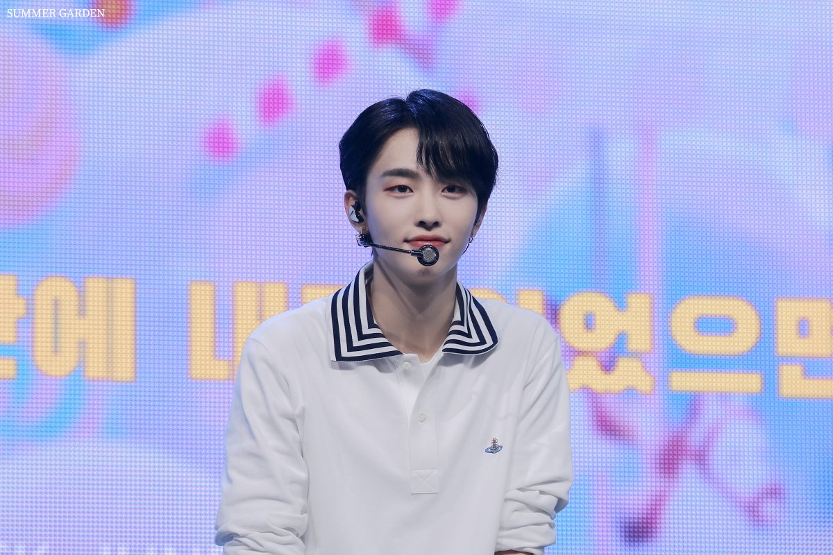 Summer___Garden's tweet photo. 210629 FREEPASS 쇼케이스
💝

#드리핀 #DRIPPIN 
#이협 #LEEHYEOP #FREEPASS https://t.co/tF7IbHGyKw