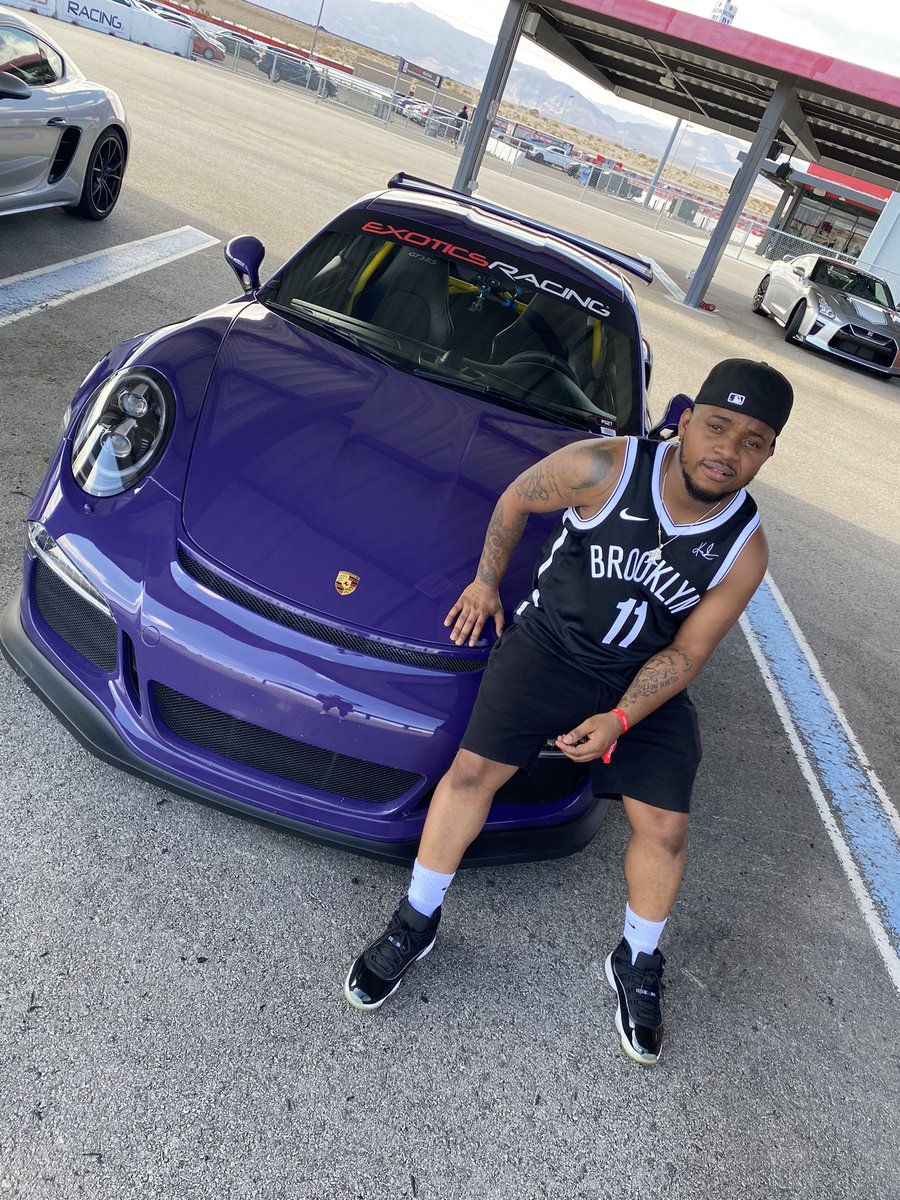 AboutTrapThough's tweet photo. Fast 10 what’s good though https://t.co/EafjBZW7dt
