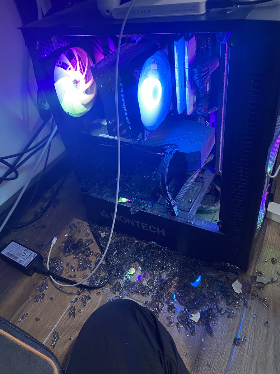 哈…哈哈我的側板爆了嗚嗚嗚…