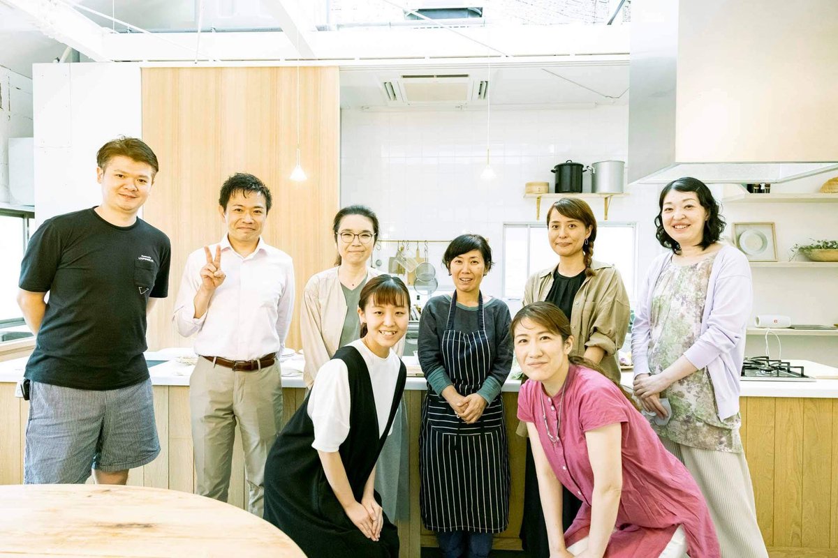 吉田 智美 Cafepara Tomo Twitter