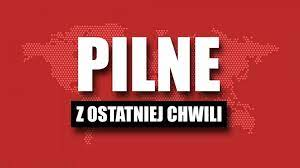 ArturooArtur's tweet photo. Dziennikarze  TVPInfo idą masowo na L4 po pytaniu Samuela Pereiry kto chce iść następny na konferencję prasową  Donalda Tuska. https://t.co/MmrK95OM1p