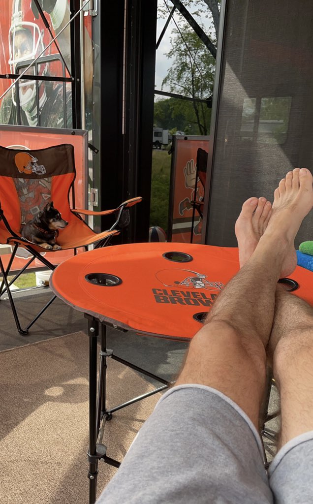 PumpkinNation's tweet photo. Camp Life brought to you by our friends over at #GeneralRV!! For all your sales &amp; service needs, tell them Pumpkinhead sent you!! #CampLife #4thofjuly  🇺🇸🎆💯 https://t.co/Quk5FEuh1Z