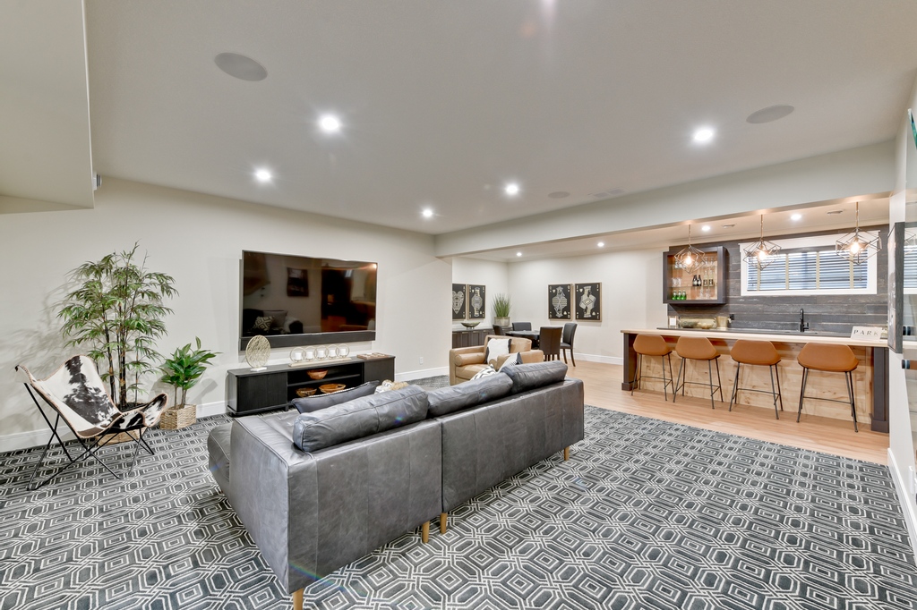 alvescustom's tweet photo. Hot days call for a cool basement…
#CustomBuilt #FamilyBuilt #AlvesBuilt https://t.co/66I0S9KX9f