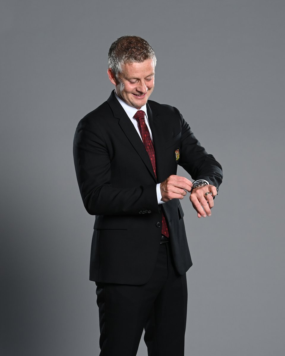 ManUtd's tweet photo. 👔 𝘽𝙤𝙨𝙨.

#MUFC #PhotoOfTheDay https://t.co/NplZC3jzak