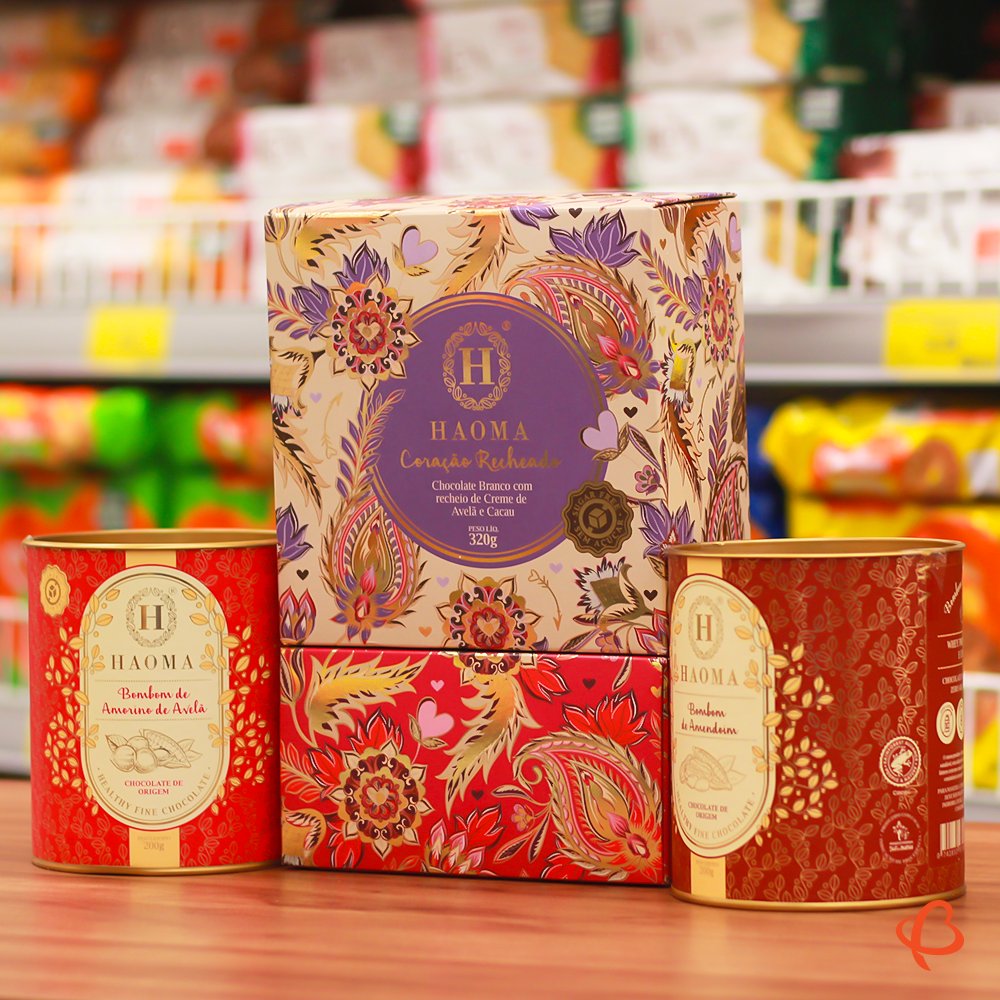 Livres de açúcar e produzidos de maneira sustentável com cacau 100% nacional, os chocolates Haoma oferecem uma experiência saudável para os apaixonados por esse doce. 🍫

Escolha o seu favorito e experimente essa maravilha!🤗

#Chocolate #Haoma #AmoHaoma #ZeroAcucar #Saudavel