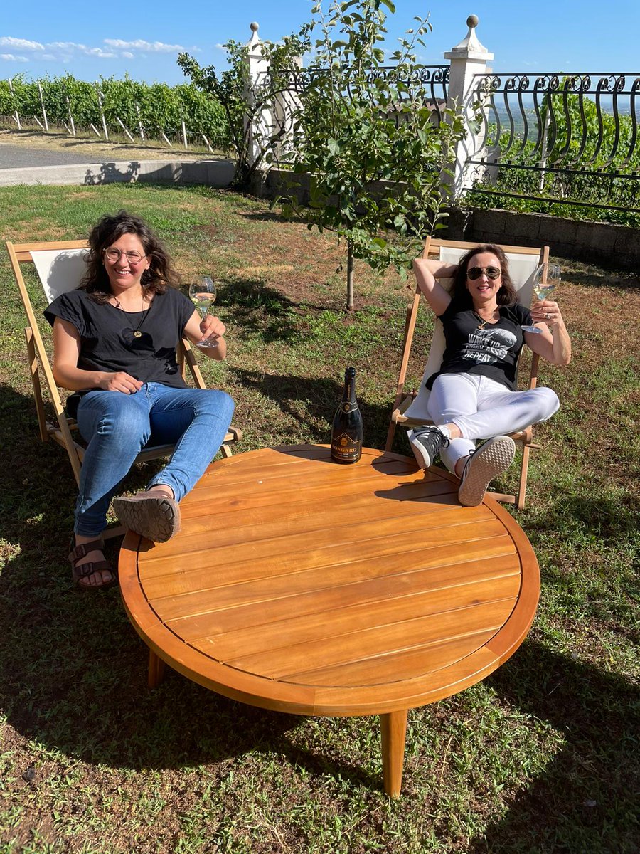KerinOKeefe's tweet photo. One of the pioneers of #LessiniDurello #MetodoClassico, #Fongaro makes dry, savory wines with volvanic energy and remarkable finesse. The 2010 #PasDose  shows the wine's serious aging potential. Brava Tanita Danese, the firm's owner &amp; winemaker! https://t.co/GWmYQHg6Yw