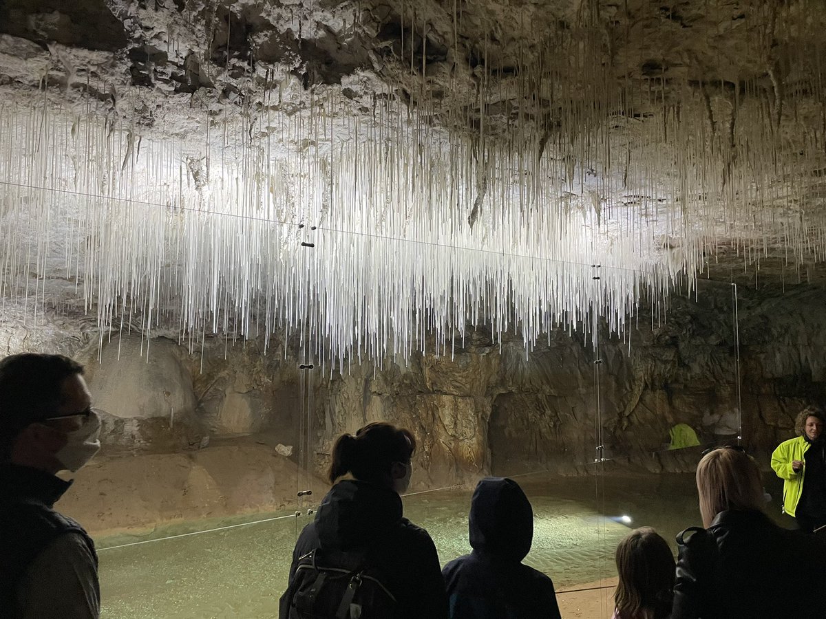 Xlb_Kobal's tweet photo. Petite visite des amis @AxelBanzai et sa chérie @awelia06  du coup nous avons visité la grotte de choranche 🥶et c’était bien 🤩 .
Bref un week-end qui est passé trop vite. https://t.co/sDJd27FcLr