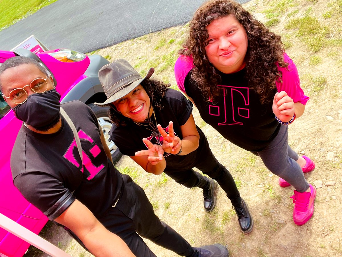 Spend your July 4th with <a href="/TMoTruckPutnam/">T-Mobile Truck Putnam County</a> at the Stampede Rodeo Festival in Middletown, NY !! 🐎🐎🐎🐎🐎🐎🐎💥💥💥🚚💨💨 #TMobile #4thofJuly #trucklife #beepbeep <a href="/JonFreier/">Jon Freier</a> <a href="/TheresaGoff19/">Theresa Goff</a>