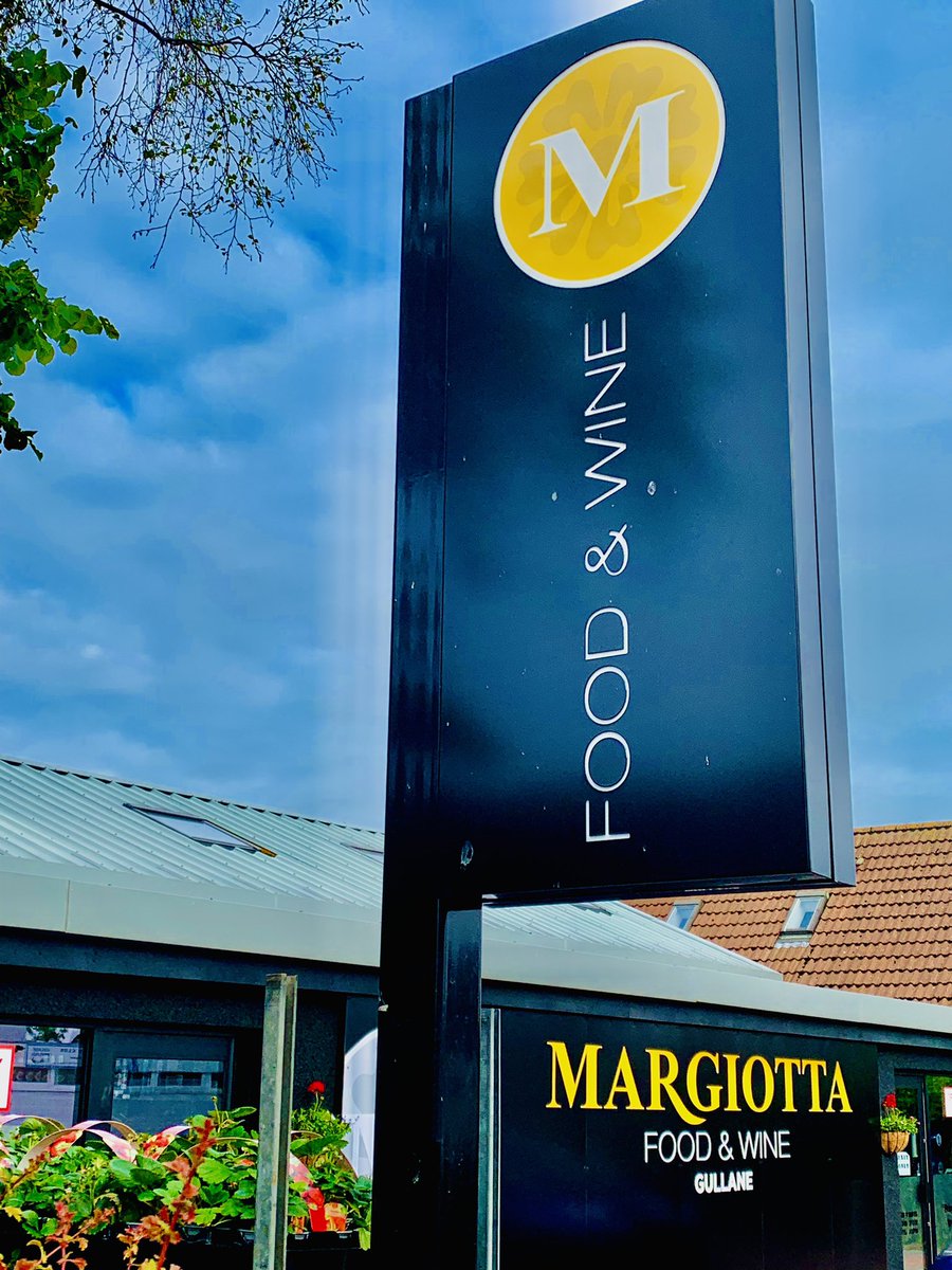 NewsGullane's tweet photo. There’s virtually nothing we don’t like in here. I still prefer #gullanecoop for essentials and #villagegossip but treats often come at a price. Go go go @MargiottaLtd PS. Have you tried their Yoghurt covered honeycomb?  #gullane #eastlothian #scotlandsgolfcoast https://t.co/kZoOpZ1JpO