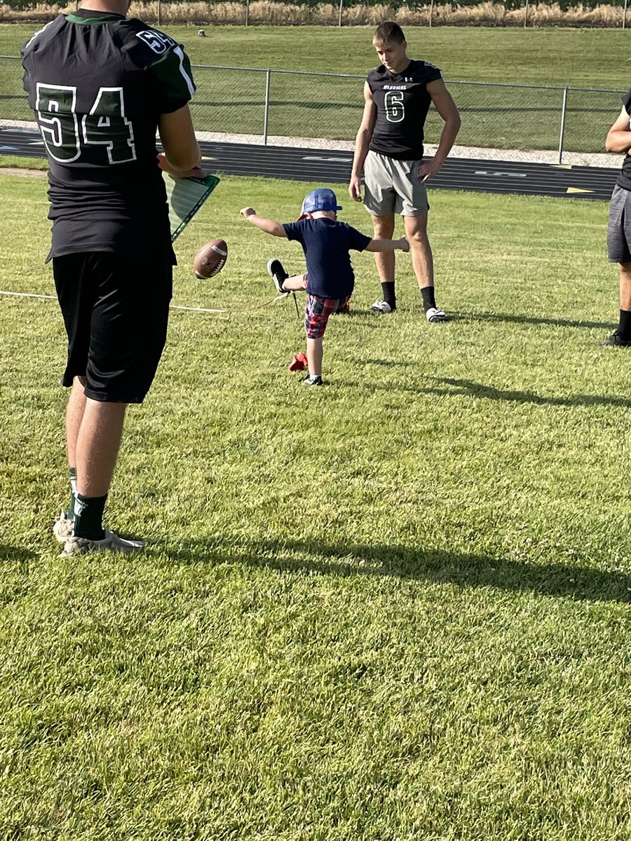 matternster's tweet photo. Happy 4th of July! The guys had a blast helping out our 27 Punt, Pass, and Kick participants this morning. #BeAWarrior https://t.co/hZXHzCK1bG