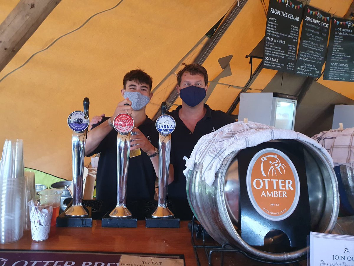 VOGUE TR tweet media