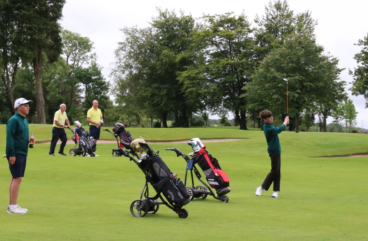 Well done to our <a href="/Douglasgolfclub/">Douglas Golf Club</a> Bruen Team on their win over Raffeen Creek today.
@ProshopDouglas <a href="/karlbornireland/">Karl Bornemann</a> <a href="/OkeeffePeter/">Golf S T R O N G ⛳️💪🏼</a> <a href="/CorkGolfNews/">Cork Golf News</a>