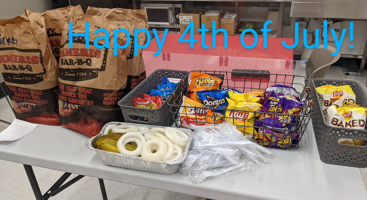 Happy Fourth of July from #T3375!!! Thanks <a href="/Ylissa11/">Ylissa</a> getting the team taken care of. ♥️♥️♥️ #G392 #D311