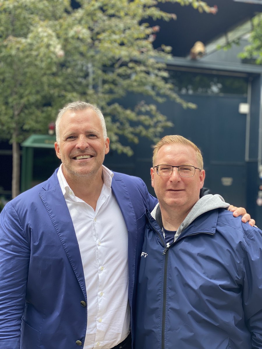 ClausWesti's tweet photo. Look who I meet today in ⁦@Tivoli⁩ in Copenhagen ⁦@rufusgifford⁩ 🇺🇸🇩🇰Thanks for coming again back 😁Happy 4th 🎉🎆🎇🇺🇸 https://t.co/XsbsjPw78I