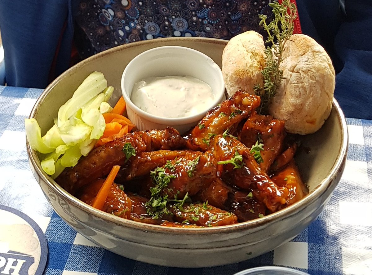 teachpluslearn's tweet photo. Wonderful evening in #BlairsInn #Cork
Fabulous food and setting for #outdoordining thanks to @duncanblr and @Richielala
#outdoordining #Summer2021 https://t.co/e7BFX62h7B
