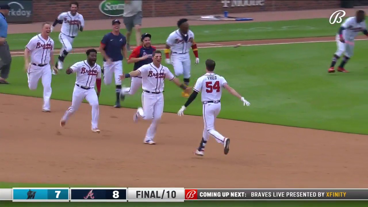 [分享] 勇士投手Max Fried延長賽再見安打