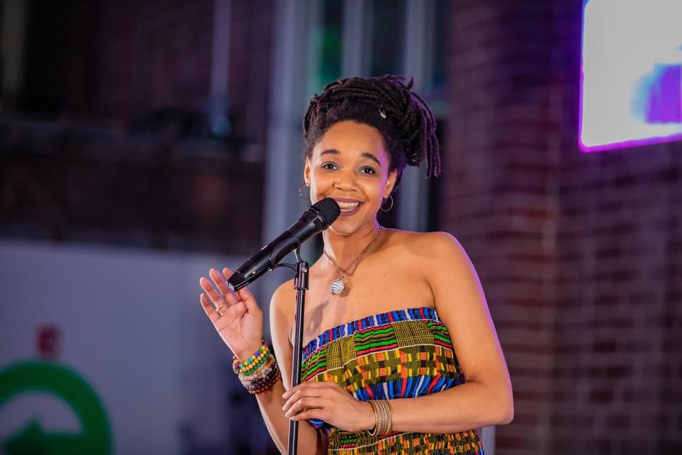 ReneetheG's tweet photo. Opening up for @diamondatl and hosting #Juneteenth2021 @AxisReplay w/ @iHeartRadio & @redbull @redbullgaming was super dope!!
It was also cool to see artists from #AxisAccess also get booked for this show! https://t.co/KVkvdzf1Ry