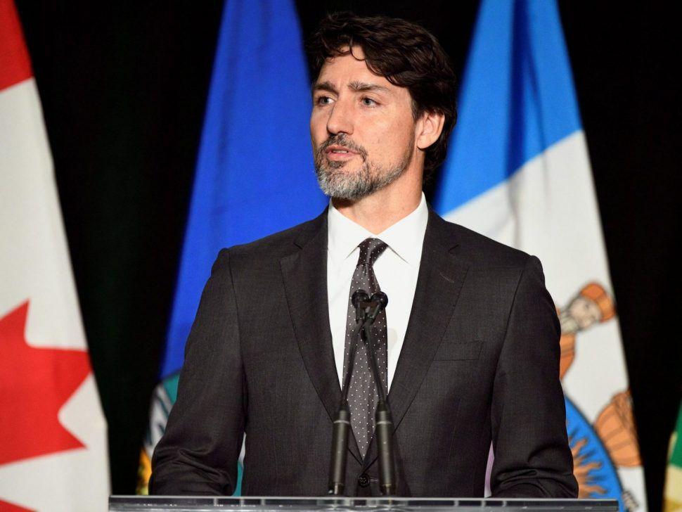 Justin Trudeau oddly silent on Toronto cop's line of duty death