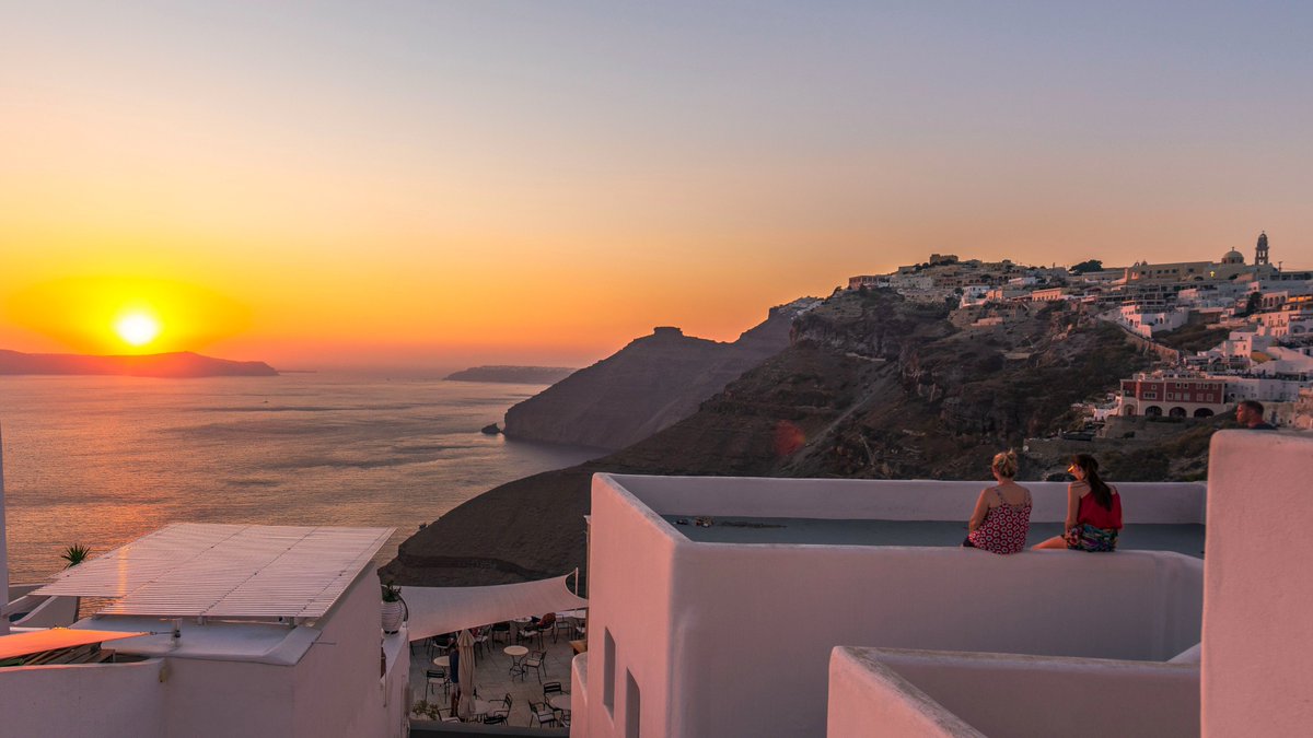 P_collins787's tweet photo. beautiful sunset 🇬🇷
#sunset #photooftheday 
#photographyislife https://t.co/lXK0aHbw5Q