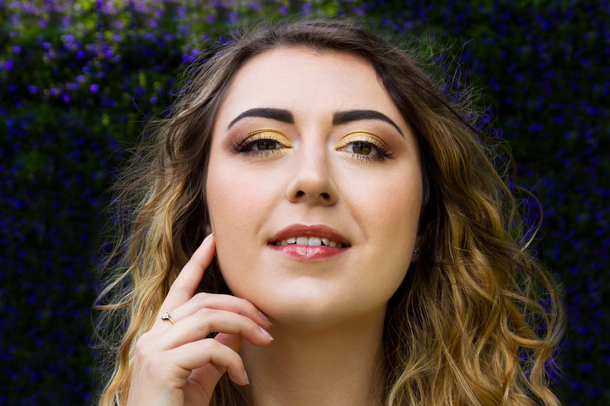 BluebellMandB's tweet photo. Wedding style makeup 💍

Me and the wonderful @amaanrashid01 did a makeup photo shoot a few weeks ago and I’m OBSESSED with this picture 😍

Message me to book - all appointments work around my day job 

#makeup #weddingmakeup #beauty #beautician #shepshed #loughborough https://t.co/URLaq4iuxj