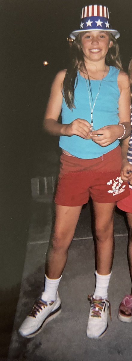 courtney_fromm's tweet image. Happy Fourth of July! #tbt #lonetree #tallkid #weirdkid #everyonesaysistilllookthesame 🤍❤️💙🇺🇸🇺🇸🇺🇸