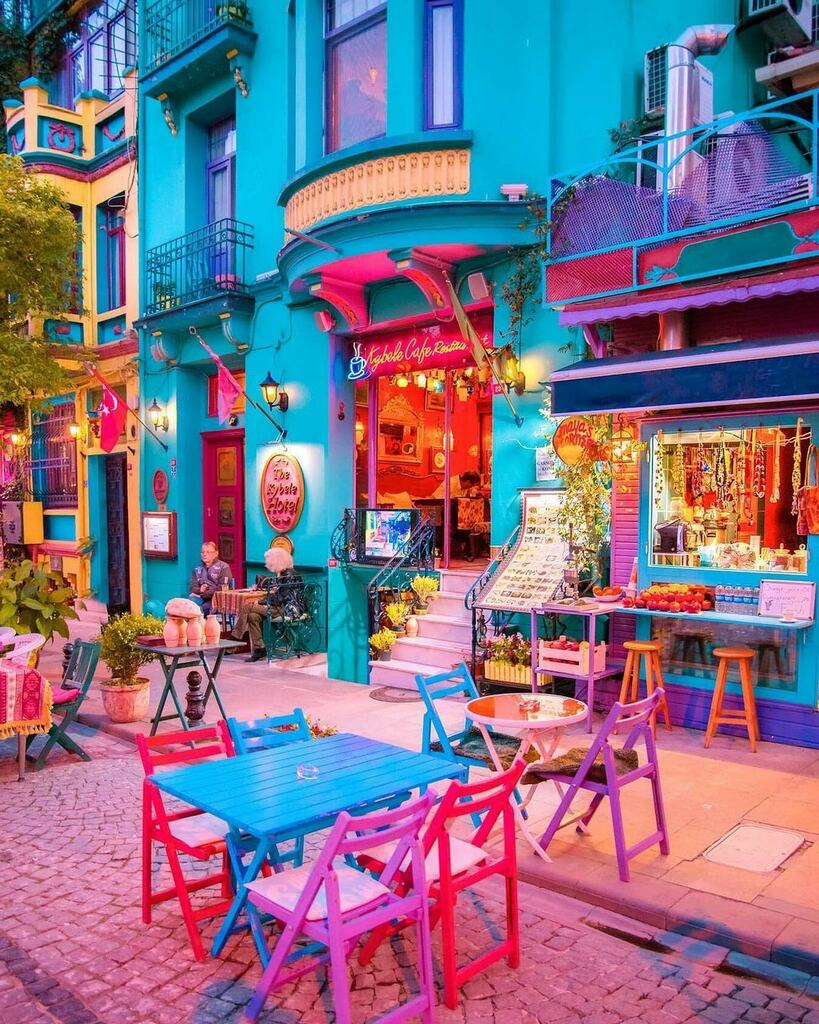 bohochicibiza's tweet photo. 💜❤️💙
•
📷 @delafuentecam 
•
#bohotravel #bohocollection #bohocountry #lovebohochic #bohochic #bohochicibiza #hippiestyle #hippielifestyle #bohogirl #lovetravel https://t.co/sa1Svc8VQV https://t.co/5NKE6m3Yq6