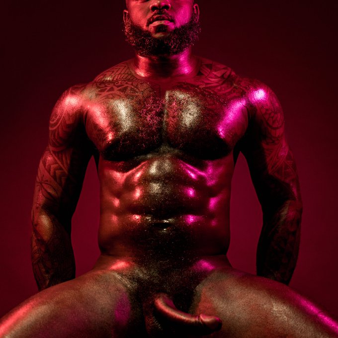 Cause the body never lies @WeLoveJamesAnt https://t.co/IaWAsJsW10 https://t.co/rNyRvEJMYp<a class="tags" href="/tag/welovejamesant">@welovejamesant</a>