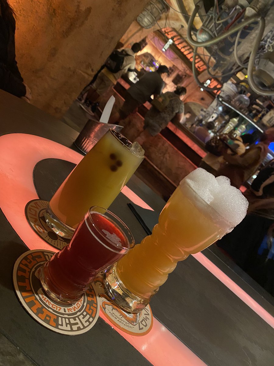 ajinxs's tweet photo. This place has changed. It looks the same. It smells the same. But Disney rewards good cell phone plans and wifi, the kids working here don’t know what to do when “the system” malfunctions, and assumes everyone wants to be on their phones all the time. https://t.co/Ol6EyemgX6