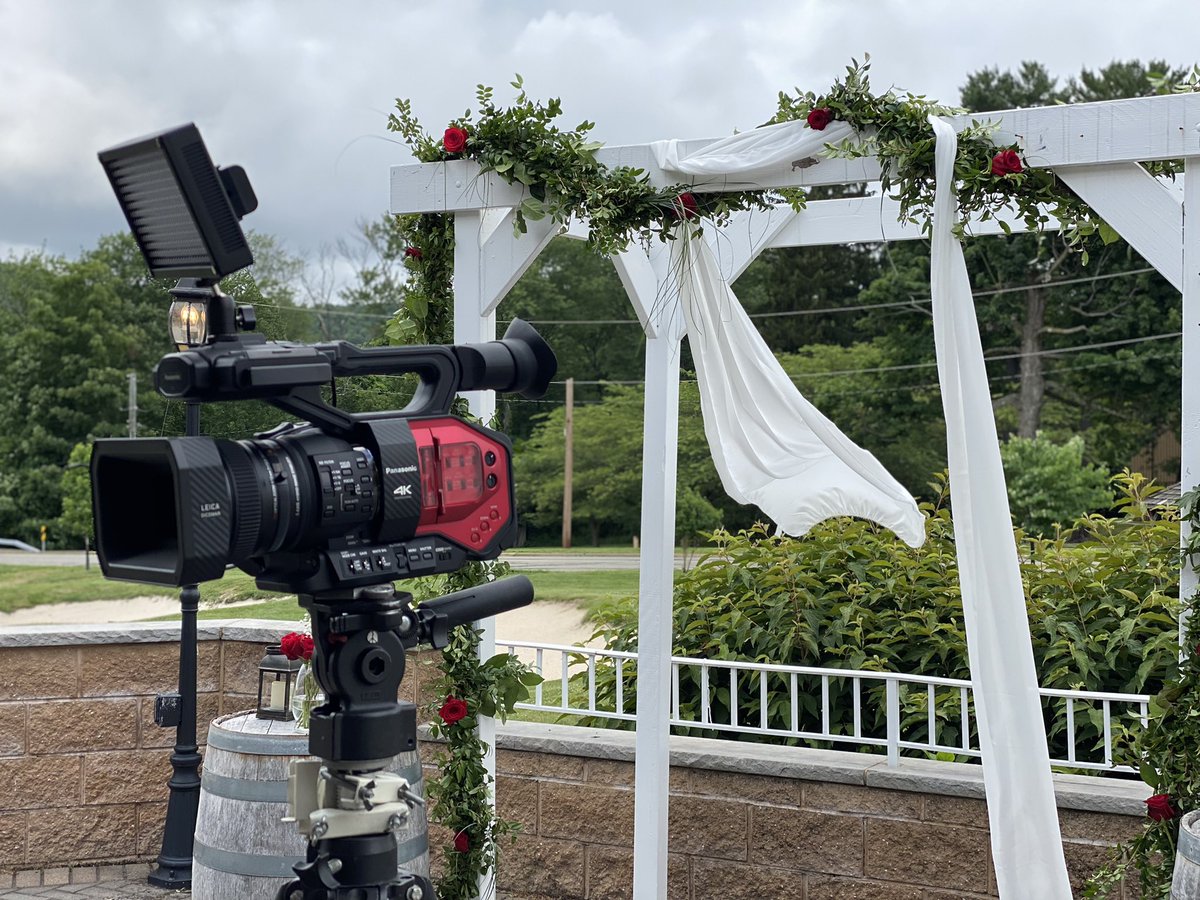 mavevideo's tweet photo. Wedding Yesterday at Private Location! Book your wedding today! As low as $399.99! ALL NEW EQUIPMENT FOR 2021!! LIVE MULTI CAMERA PRODUCTION AVAILABLE! SAME DAY DELIVERY!! #nj #ny #weddings #videography https://t.co/62ZCktmheL https://t.co/0jDJRRfHCk