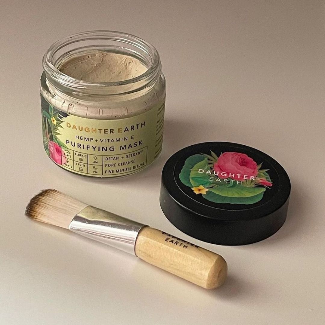 AmazonFashionIn's tweet photo. We're ready for our weekend pamper session, Are you? If not then #TapShop now!!
#AmazonBeauty #AmazonBeautyExpert #Beauty #Skincare #SkincareJunkies #moisturise #moisturiser #Scrub #Mask #Mcaffeine #Olay #DaughterEarth https://t.co/GznDQTDkqw