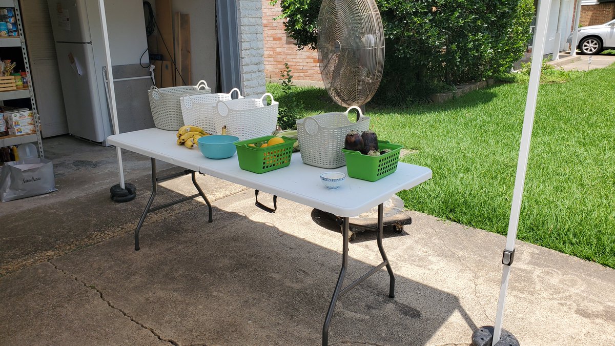 VerminInstitute's tweet photo. 1st Sunday and out pilot garage based food pantry is once again open.  Thanks to the generous donations of many friends of the institute and the pantry, we have expanded to two outdoor tables and have a large set of kitchen appliances. https://t.co/vNyXUDqTL9
