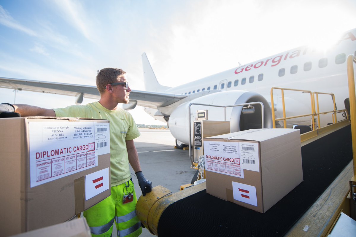 MFA_Austria's tweet photo. Vaccines are still scarce commodity. #Georgia has suffered a major setback due to delivery delays. We stand by our word of support &amp; solidarity: 5000 doses of #AstraZeneca doses are on their way to #Tbilisi as a first emergency support. @DZalkaliani @GharibashviliGe  🇦🇹 🤝🇬🇪 https://t.co/haPCdGV4QE