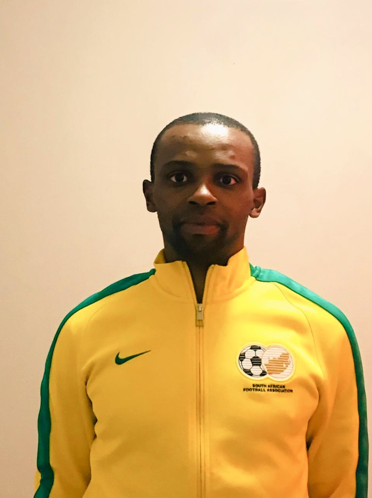 thandisaq's tweet photo. The most patriotic patriot I know #bafanabafana https://t.co/FWnYQSEi2z