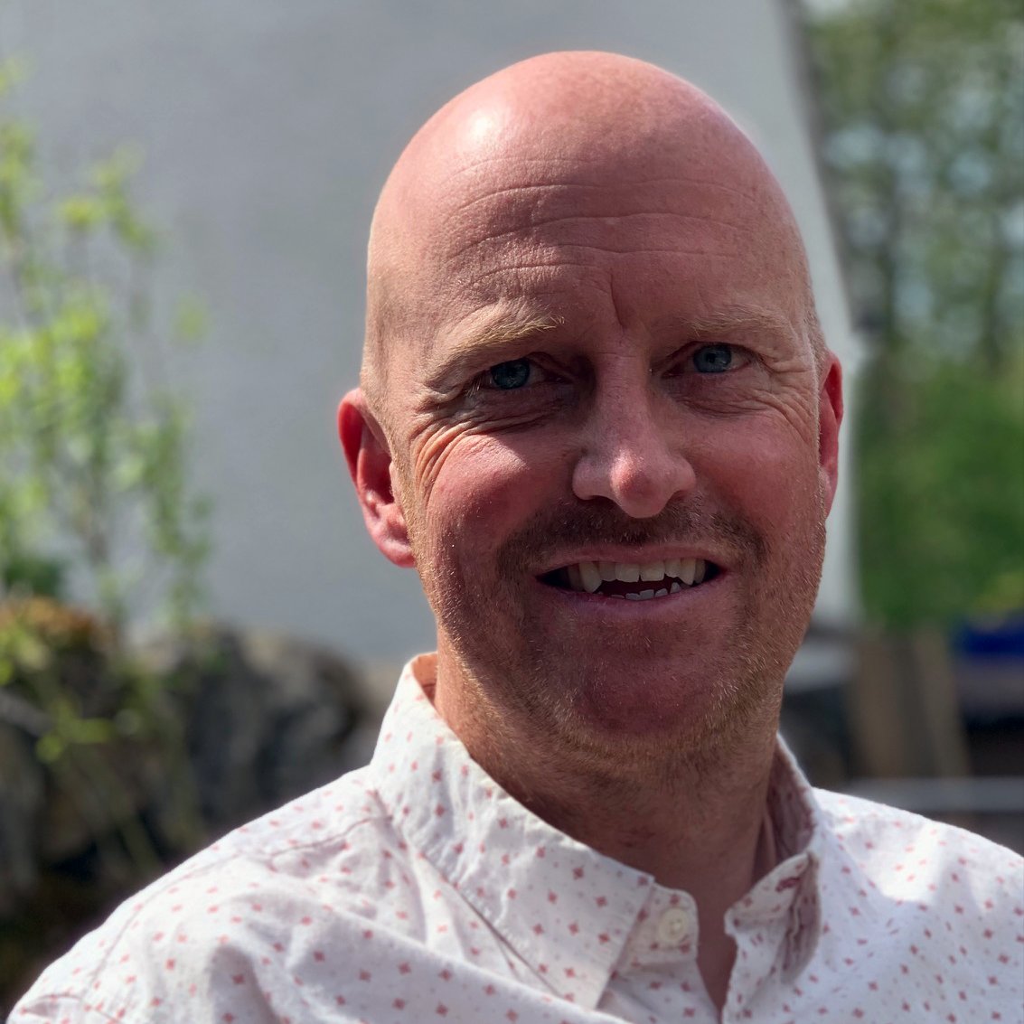 ClayCrafting's tweet image. Matt Cox (pictured) has been organising the @potfest shows for almost 20 years. In ClayCraft issue 52 he tells us about how he and the team coped with last year’s restrictions, and what this year holds for the Potfest shows. 
#potfest #potfestinthepark #potfestinthepens