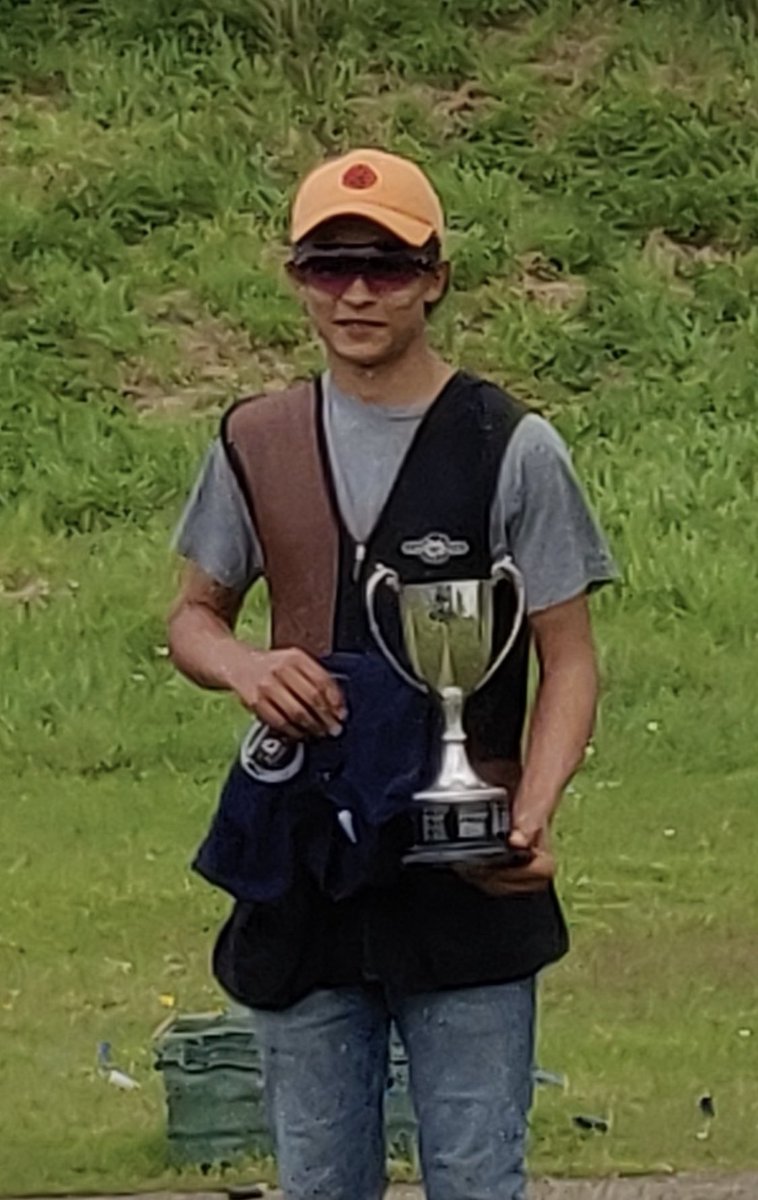 Congratulations to Sebastian on winning the Top Gun trophy in the Herts County Olympic Skeet Championship this weekend. Fabulous effort and achievement from the young man #SCCSport