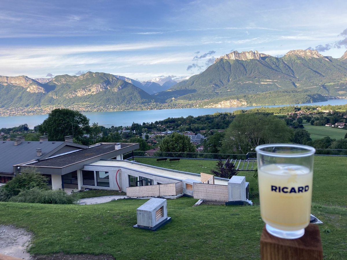Chino__Mendez's tweet photo. Journée de repos à Annecy 🥰 #TDF2021 #TeamMauresque #Onnestpassimal https://t.co/ZfrMWvJuDW