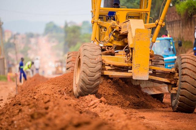 Chinese firm contracted to rehabilitate roads in Gulu city
gulunet.com/blogs/61/Chine… <a href="/gulunet/">GuluNet.com</a>