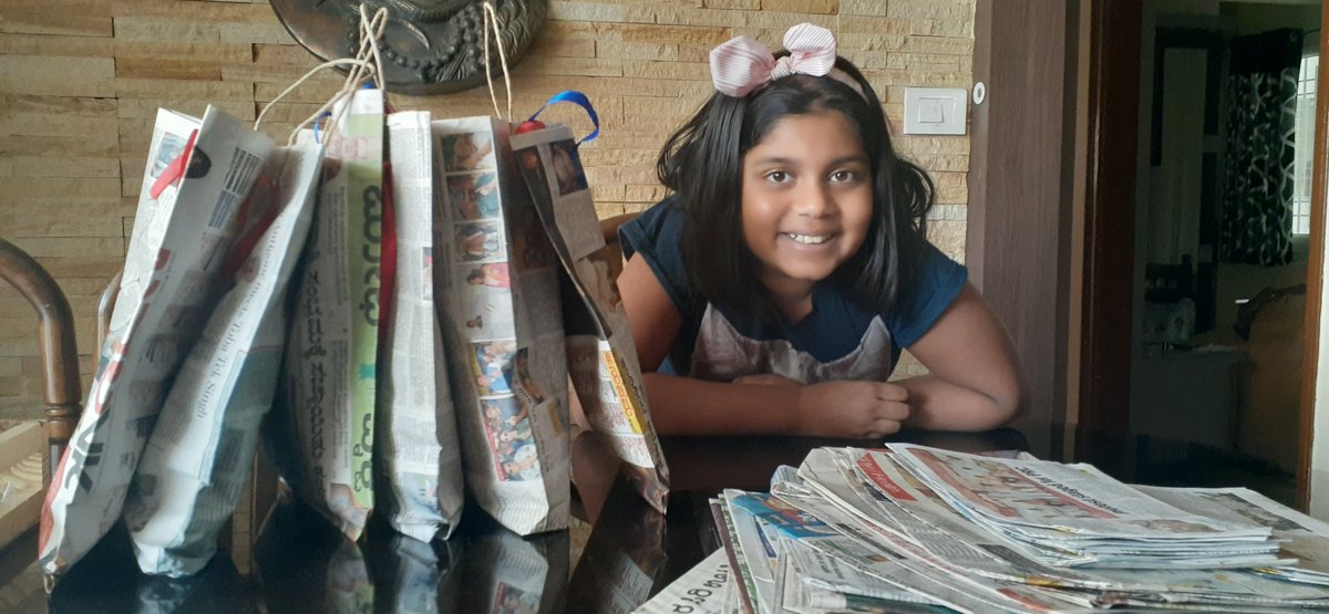 ManyaHarsha_'s tweet photo. IN TOTAL,TILL TODAY, I HAVE DISTRIBUTED 678  PAPER BAGS.The number is small.But th Initiative s Big.Pandemic,lockdown cannot stop me frm my mission.I will continue to make and distribute paper bags.
#PlasticBagFreeDay #PlasticFreeJuly lets make 🌍 #plasticfree #noplastic https://t.co/g1mhVWGIjx