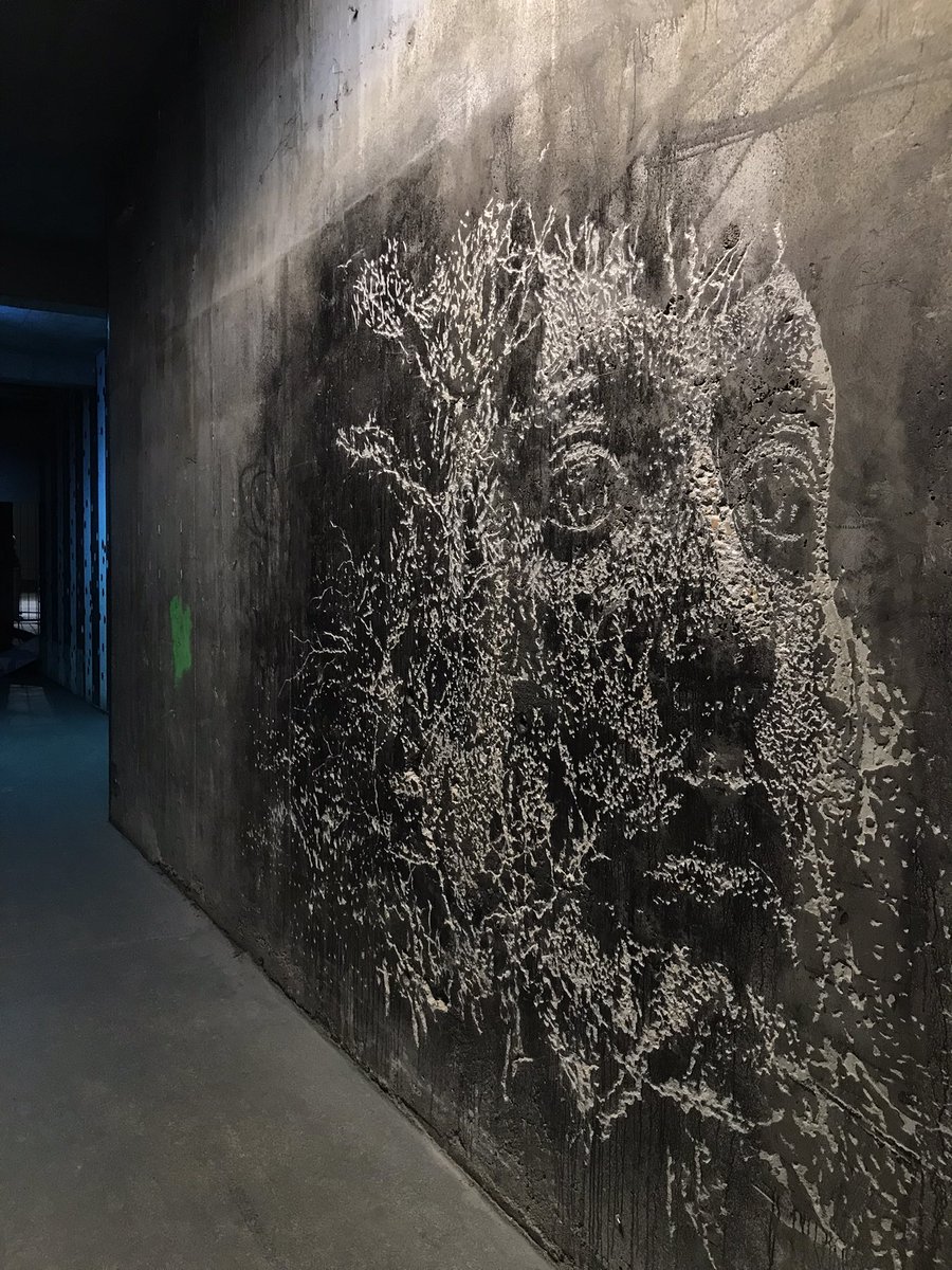 DeparisJulien's tweet photo. Super visite #LascoProject dans les entrailles du @PalaisdeTokyo avec une médiatrice adorable (et des œuvres de #streetart marquantes) https://t.co/w3Nj98L5Ta