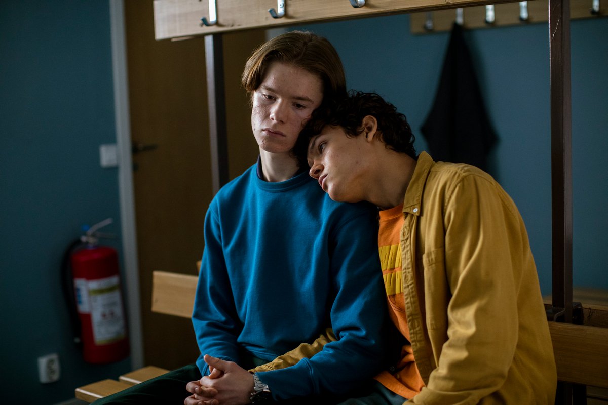 pridespaces's tweet image. Young Royals está atualmente no TOP 10 de 25 países:

#1 🇸🇪
#3 🇳🇴
#4 🇷🇺🇺🇦
#6 🇩🇰
#7 🇸🇰
#8 🇦🇹🇪🇸🇱🇻
#9 🇧🇬🇨🇱🇭🇺🇮🇹🇱🇹🇱🇺🇵🇱🇵🇹🇨🇭
#10 🇷🇸🇸🇮🇧🇪🇨🇿🇵🇦🇳🇬🇯🇲