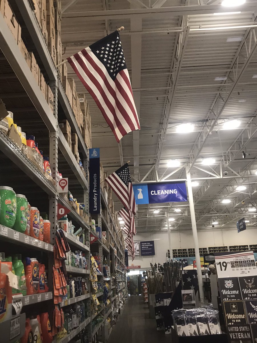 LowesWeymouth's tweet photo. Happy Birthday America from all of us here at @LowesWeymouth! Lenny and John are manning the grill to thank our associates for all that they do. Happy July 4th everyone! @MarkRockman  @Bracken73P https://t.co/xR0H16cMVm