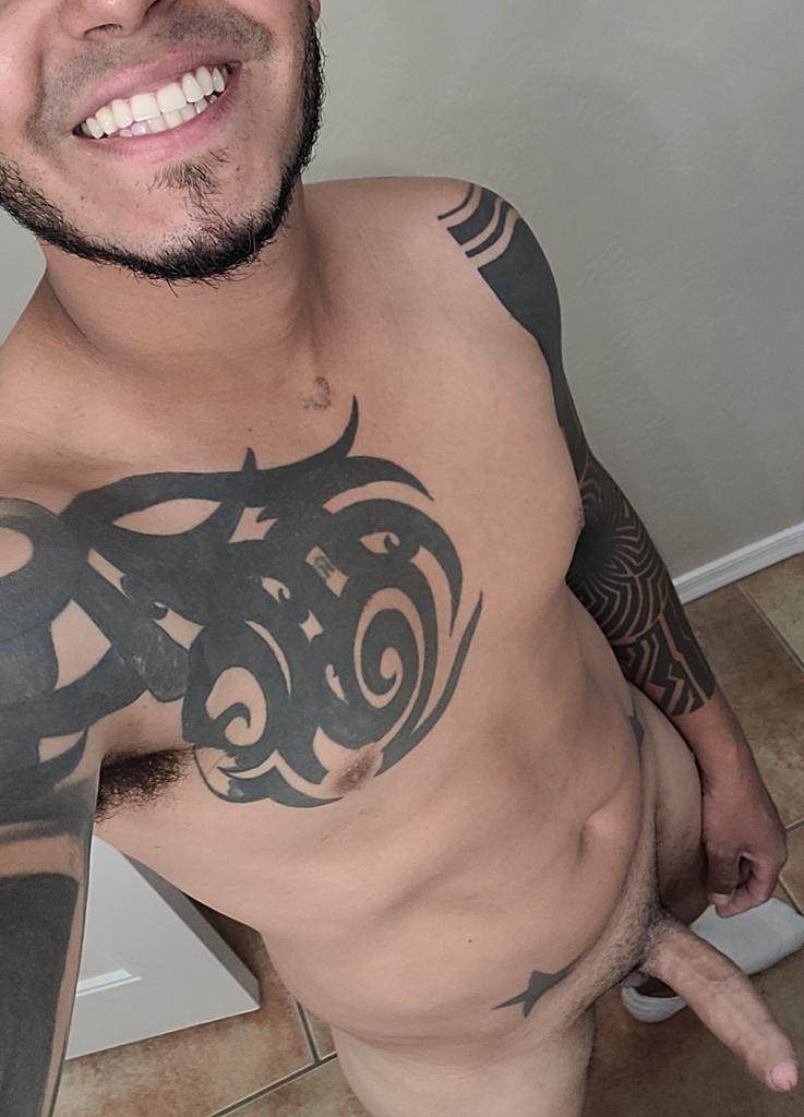 BiSexEdd's tweet photo. Happy Independence day Motherfuckers! https://t.co/i0e2wOFRsC
